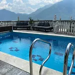 Patrizia With A Fantastic View Of Maggiore And The Pool *