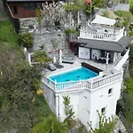 Вилла Patrizia With A Fantastic View Of Maggiore And The Pool Гордола