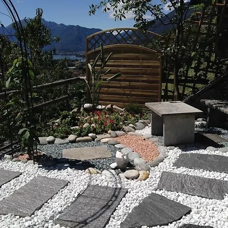 Patrizia With A Fantastic View Of Maggiore And The Pool *