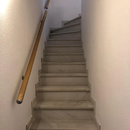 Patrizia With A Fantastic View Of Maggiore And The Pool *