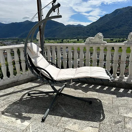 Villa Patrizia With A Fantastic View Of Maggiore And The Pool Gordola