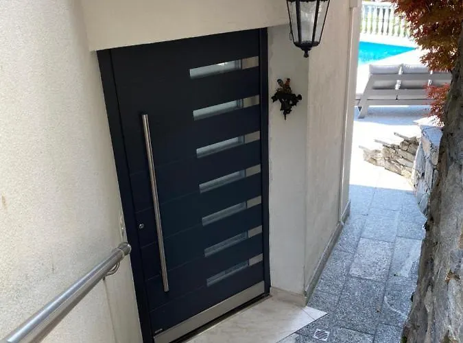 Villa Patrizia With A Fantastic View Of Maggiore And The Pool *