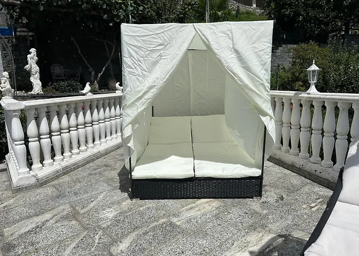 Villa Patrizia With A Fantastic View Of Maggiore And The Pool