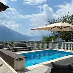 Patrizia With A Fantastic View Of Maggiore And The Pool * Gordola